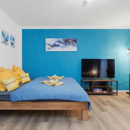Casatua - Zentral - Garage - Balkon - Uni - Wifi * Wuppertal