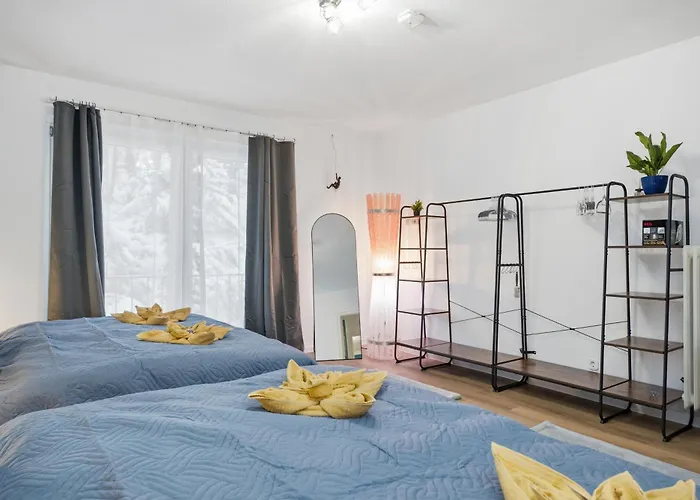 Appartement Casatua - Zentral - Garage - Balkon - Uni - Wifi