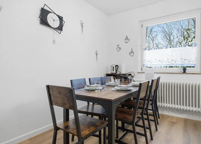 Appartement Casatua - Zentral - Garage - Balkon - Uni - Wifi