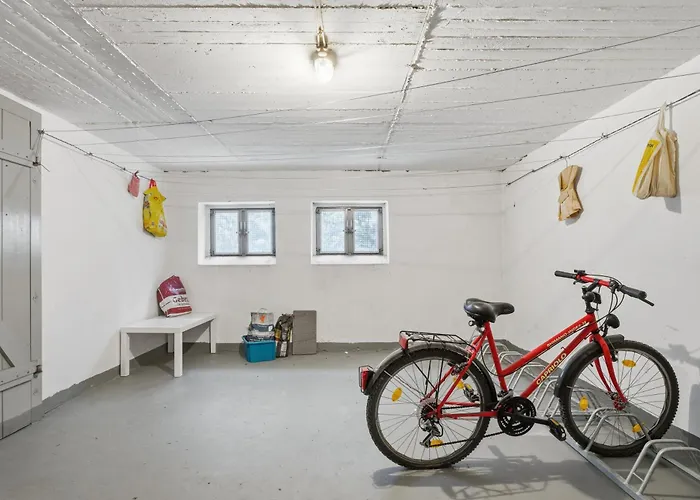 Appartement Casatua - Zentral - Garage - Balkon - Uni - Wifi